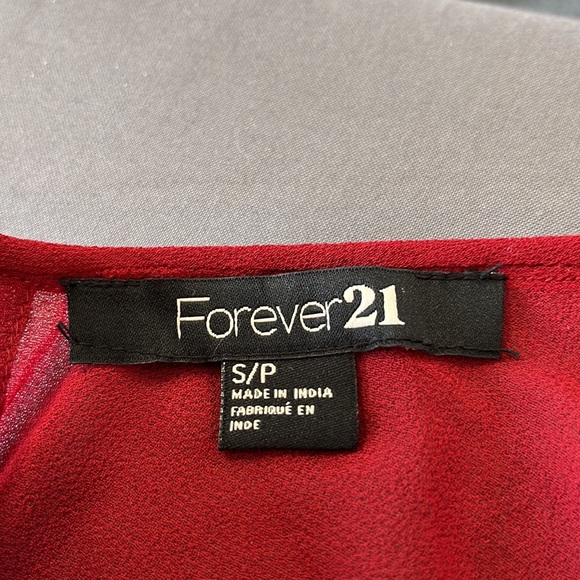 Forever 21 top, dark red - Picture 4 of 5